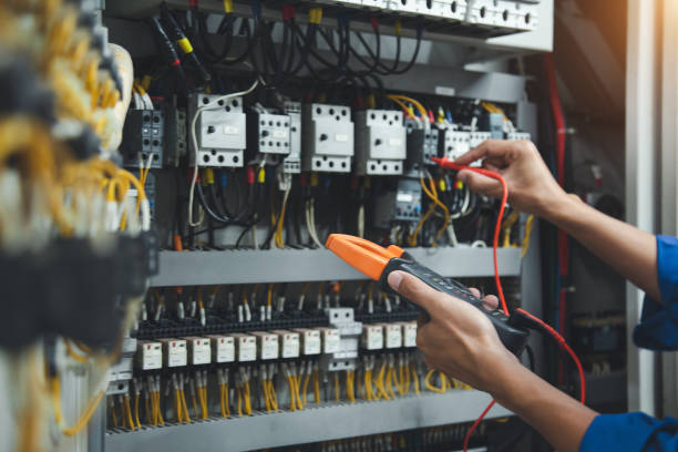 Best Licensed Electrician  in Tangerine, FL